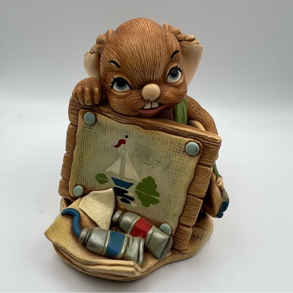 Pendelfin Studio Stonecraft Rabbit Figurine – Artist with Easel – Hand Painted